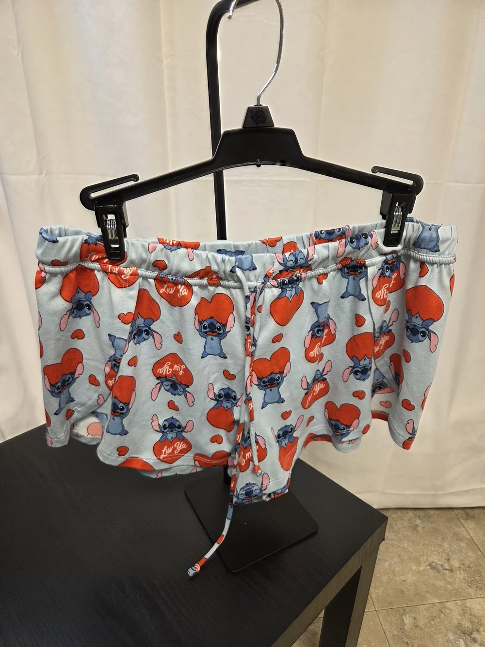 Disney Womens Stitch Pajama Set In Medium